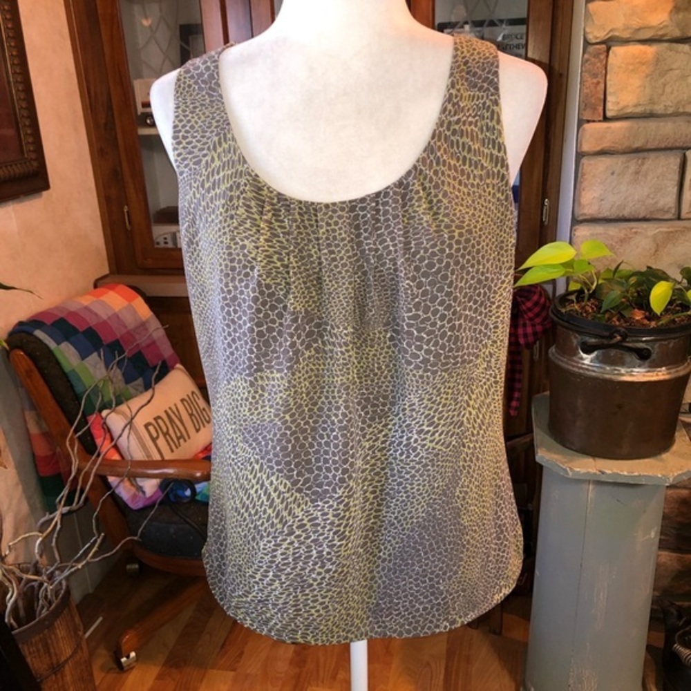 BANANA REPUBLIC SIZE PETITE SMALL TAUPE AND YELLOW FULLY LINED BLOUSE EUC